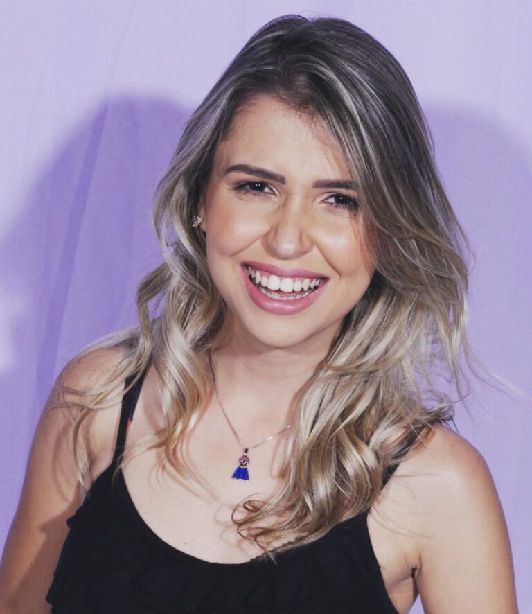 Conheça Priscila Santa Cruz, gaussiana de Farmácia na USP