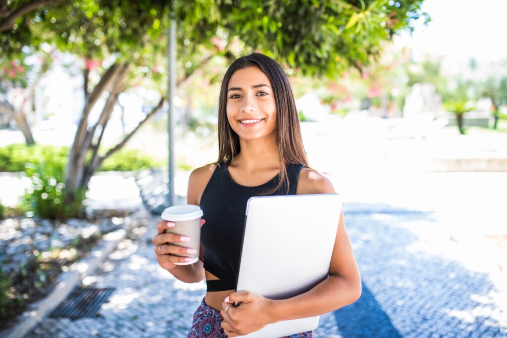 Cursos superiores mais procurados: ranking e guia para escolher o seu!